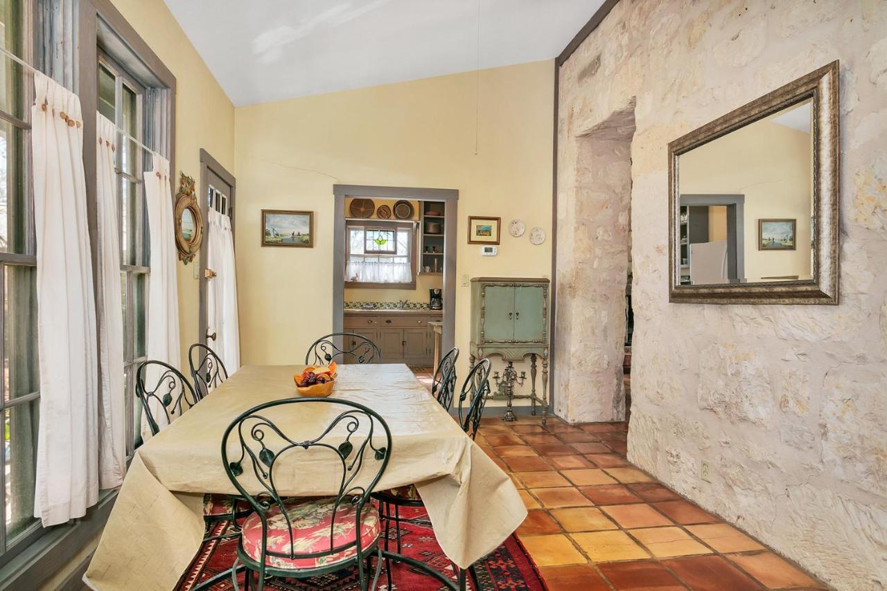 Adams Travis - 1B1Ba, Pet Friendly With Fee, Walk To Main Villa Fredericksburg Eksteriør bilde
